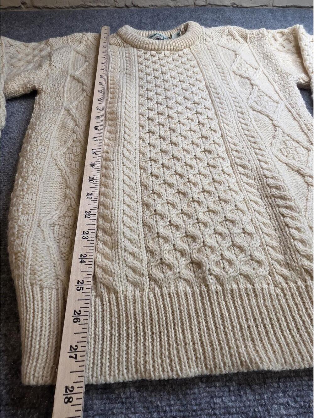 Vintage ARAN CRAFTS Fisherman Cable Knit Sweater Men's Size Medium Cream - Picture 3 of 6
